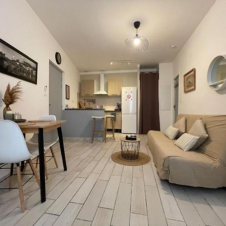 Joli Appartement Hypercentre T2, Classe Meuble De Tourisme 3 Avec Parking Gratuit Beziers Exterior photo