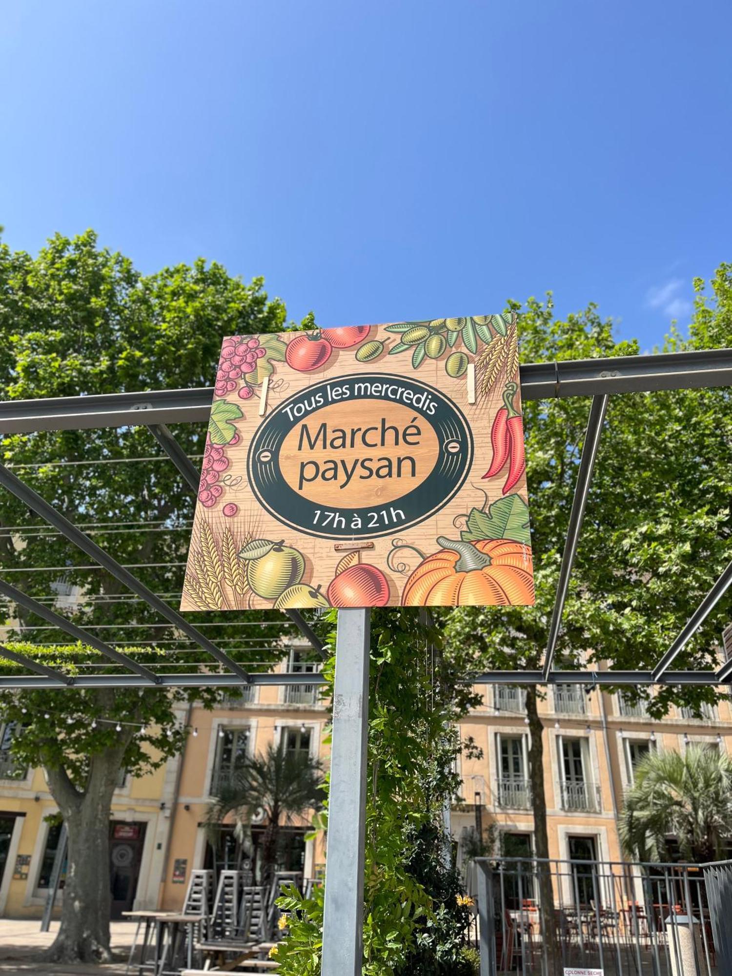 Joli Appartement Hypercentre T2, Classe Meuble De Tourisme 3 Avec Parking Gratuit Beziers Exterior photo